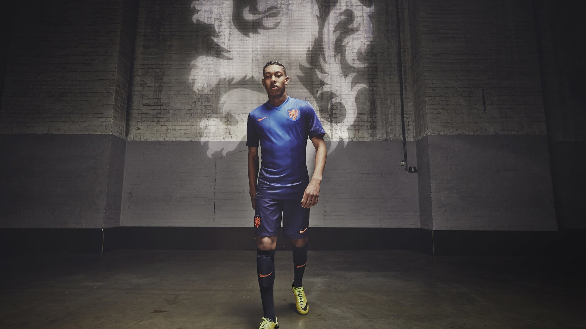 38岁穆谢奎再创传奇，中甲赛场完成个人171球里程碑，穆谢特1967