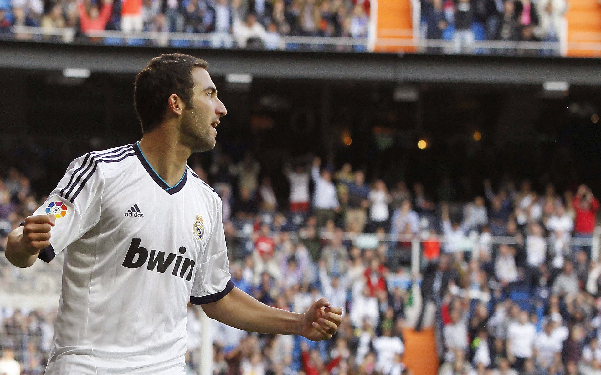 哈兰德的速度与力量在反击中发挥决定性作用，哈兰德效率