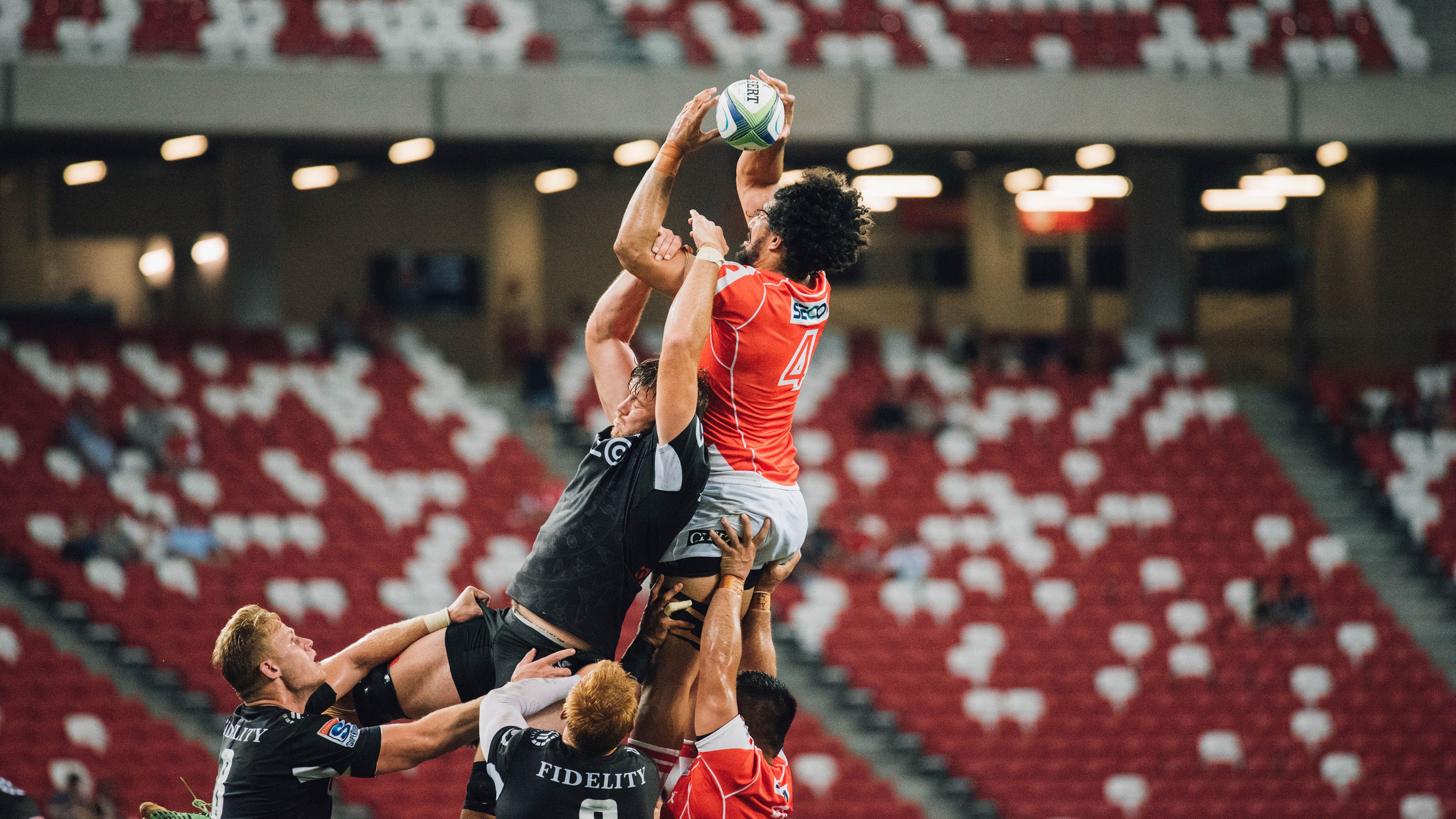 世界杯技术分析:如何应对高空球威胁?