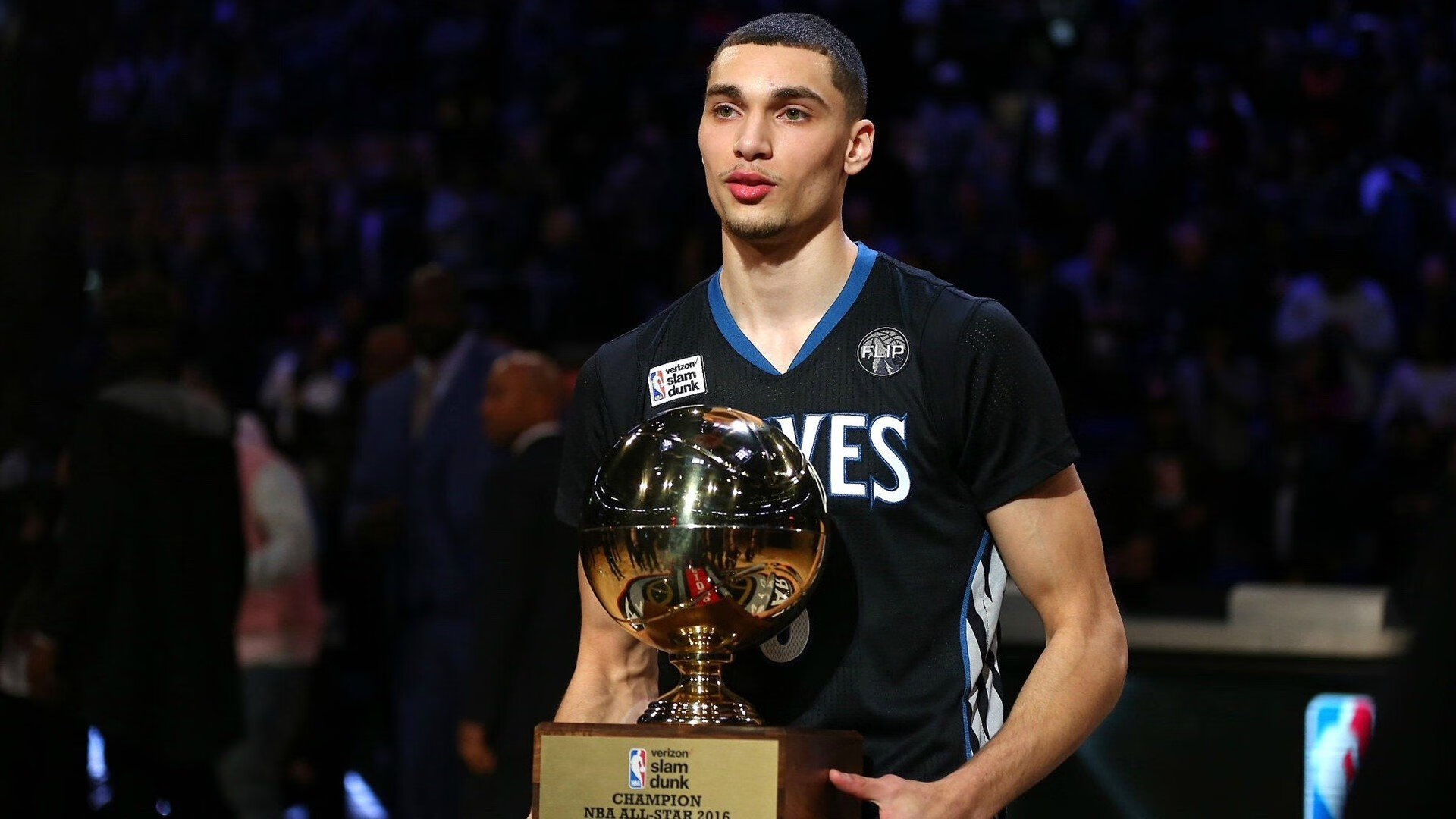 本赛季最佳阵容预测